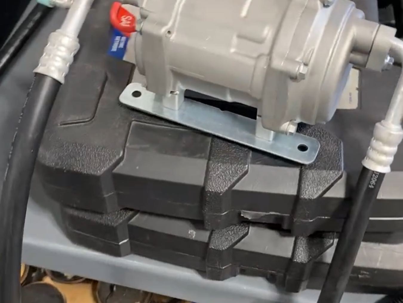 Air Conditioning System - Under Dash Standalone Split Electric Cooling Unit - Image 10